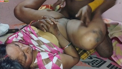 Desi bhabhi enjoys an intimate time with a younger partner